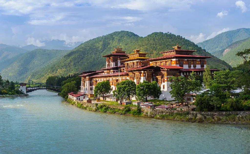 Leh Ladakh Tour